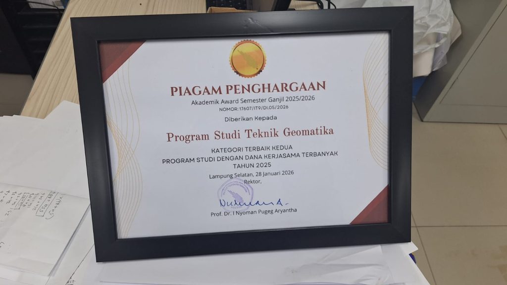 WhatsApp-Image-2026-02-13-at-7.07.24-PM-3-1024x576 Teknik Geomatika ITERA Berhasil Meraih Penghargaan sebagai Program Studi dengan Jumlah dan Dana Kerja Sama Terbanyak ke-2 pada Tahun 2025
